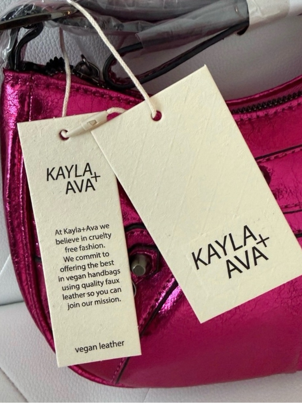 Y2K - Metallic Pink Crossbody Bag - Picture 10 of 10